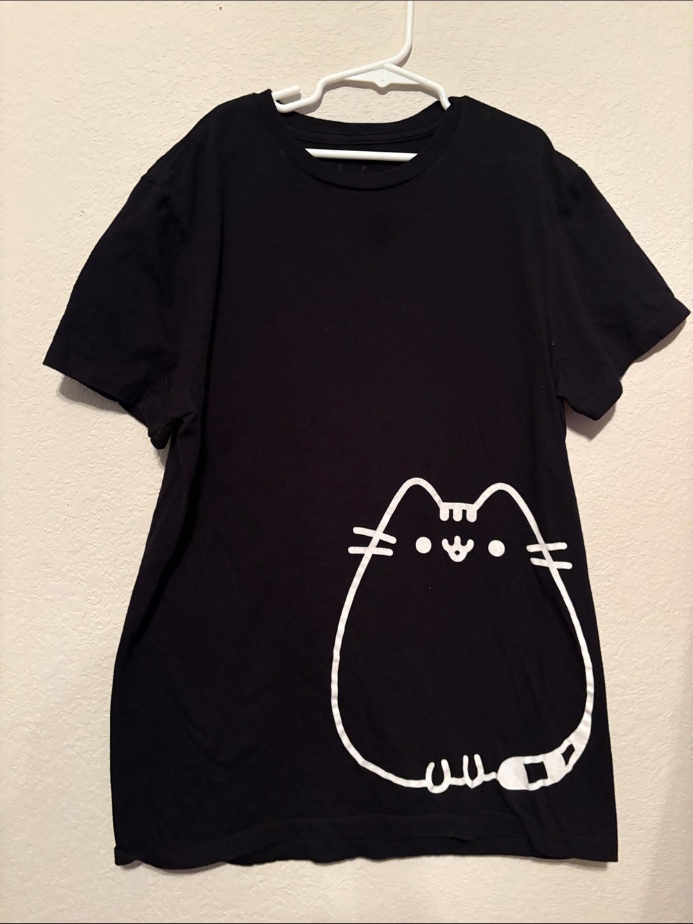 Pusheen Black T-Shirt with White Cat Graphic